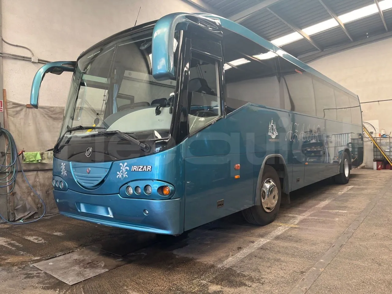 Irizar Scania K310IB4X2 - EUR4 - 228kW - 12.320m - 3/4 front left