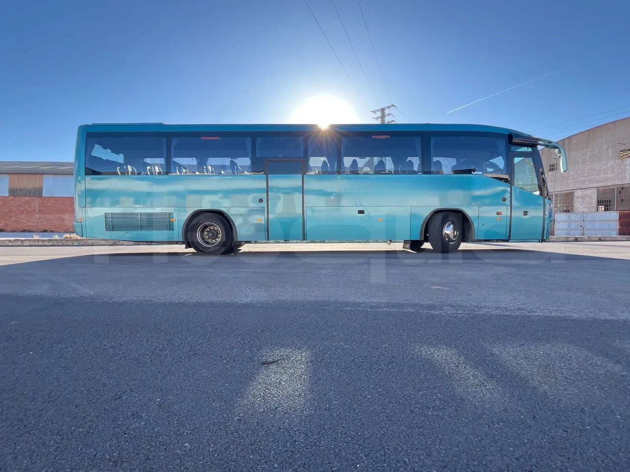 Irizar Scania K310IB4X2 - EUR4 - 228kW - 12.320m - 3/4 right rear doors closed