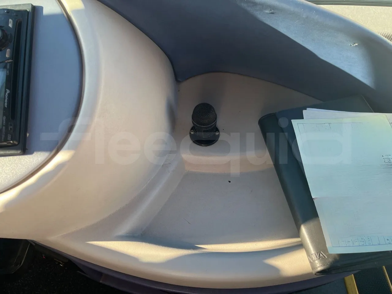 Irizar Scania K310IB4X2 - EUR4 - 228kW - 12.320m - camera accessories photo