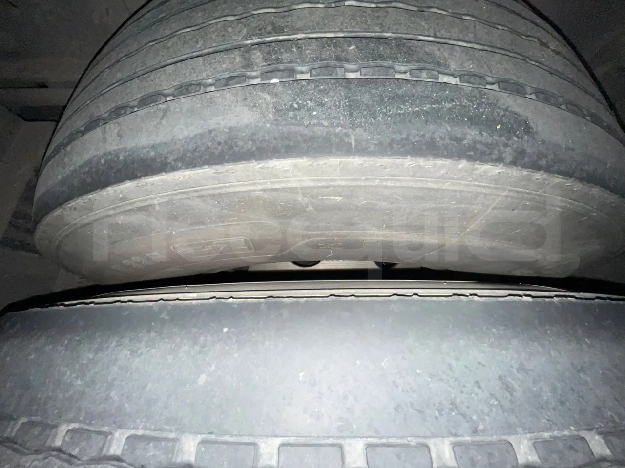 Irizar Scania K310IB4X2 - EUR4 - 228kW - 12.320m - axel 3  discs right