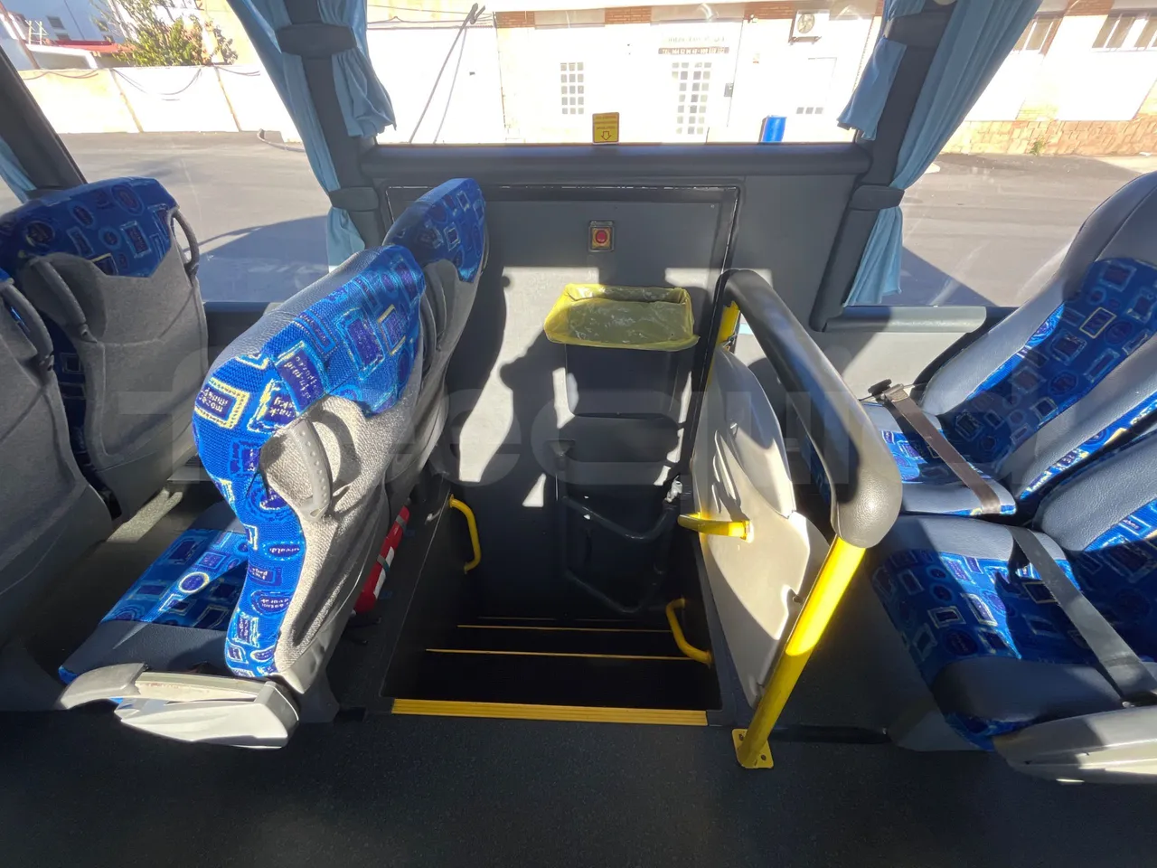 Irizar Scania K310IB4X2 - EUR4 - 228kW - 12.320m - roof hatch 3