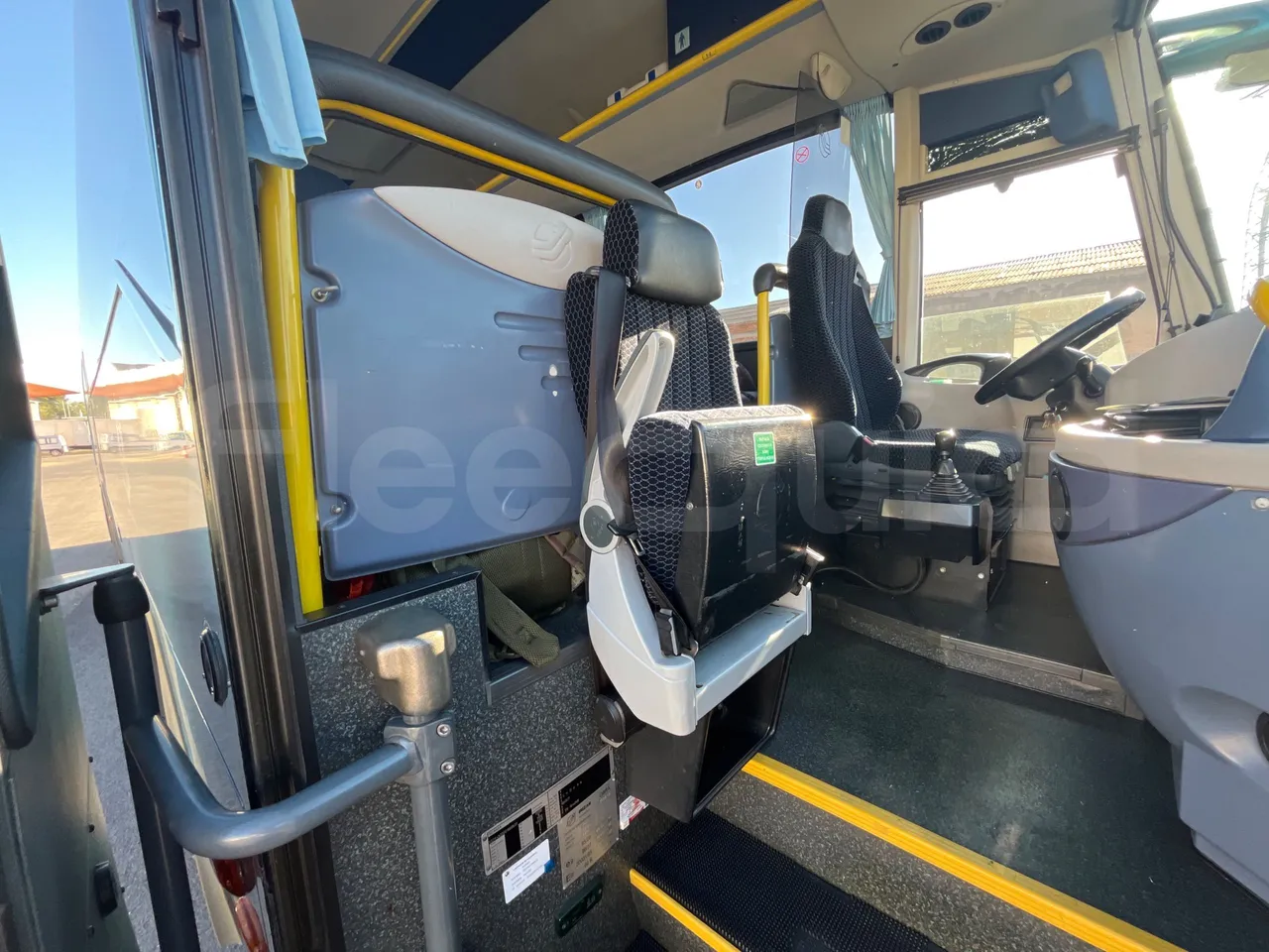 Irizar Scania K310IB4X2 - EUR4 - 228kW - 12.320m - hostess seat photo