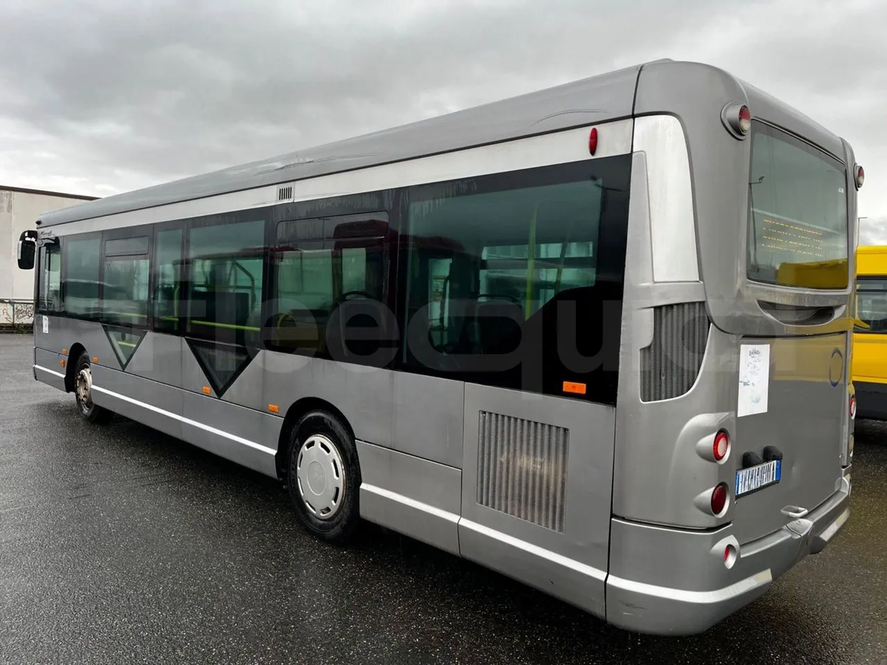 Heuliez GX127 GX 127 - Euro 5 - 194 kW - 10.645 mt - 3/4 left rear side