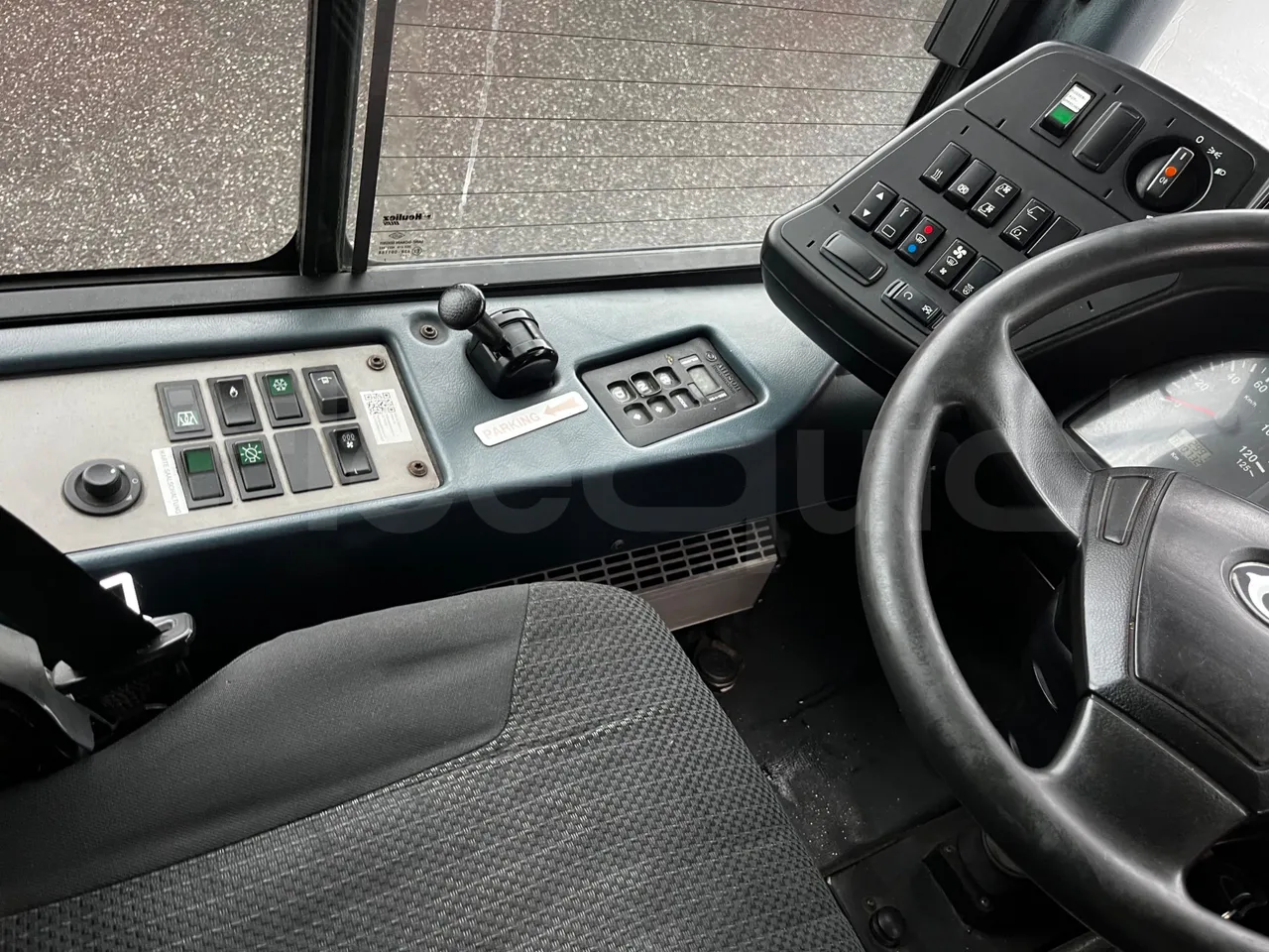 Heuliez GX127 GX 127 - Euro 5 - 194 kW - 10.645 mt - onboard devices 3