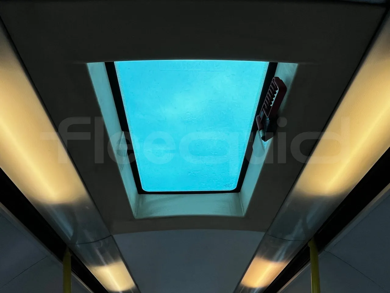 Heuliez GX127 GX 127 - Euro 5 - 194 kW - 10.645 mt - roof hatch 2