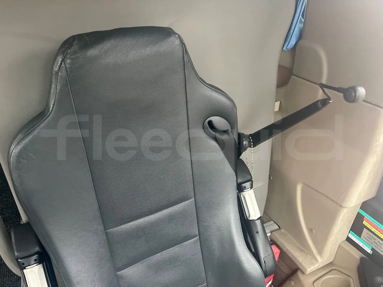 Iveco Magelys SFR2XX - Euro6 - 12,83m - 294kw - driver microphone accessories photo