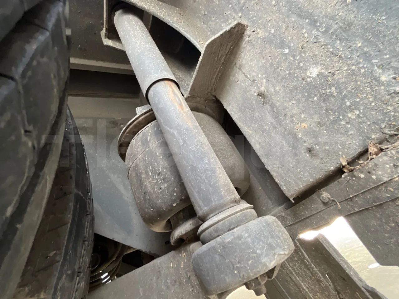 Iveco Magelys SFR2XX - Euro6 - 12,83m - 294kw - axel 2 air springs 2 left