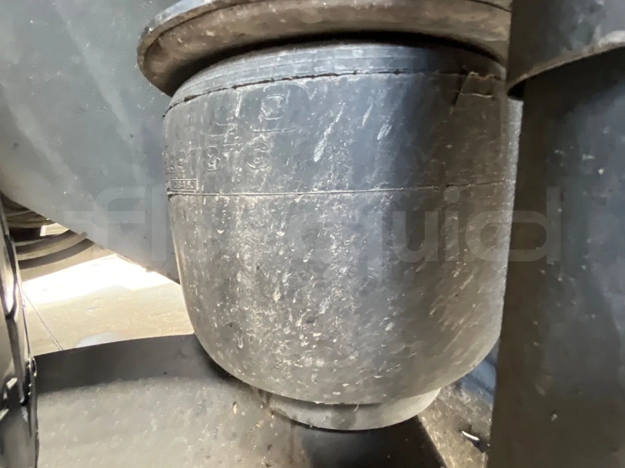 Iveco Magelys SFR2XX - Euro6 - 12,83m - 294kw - axel 2 air springs 1 right