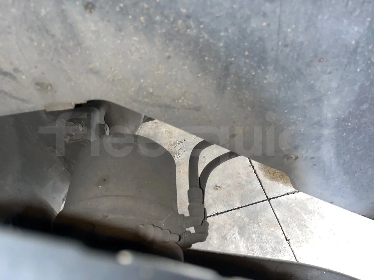 Iveco Magelys SFR2XX - Euro6 - 12,83m - 294kw - axle 2 caliper brakes left