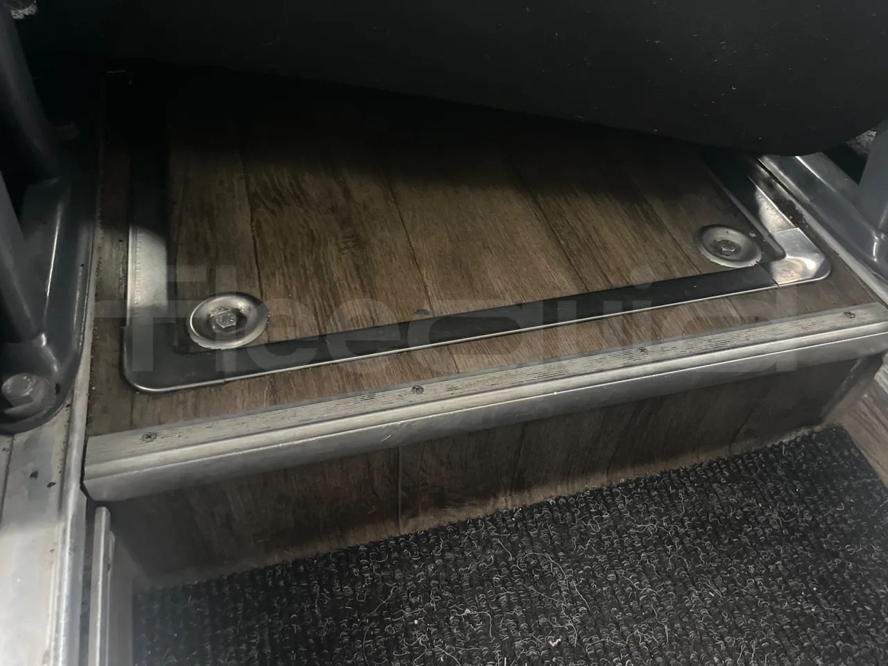 Iveco Magelys SFR2XX - Euro6 - 12,83m - 294kw - floor hatches photo