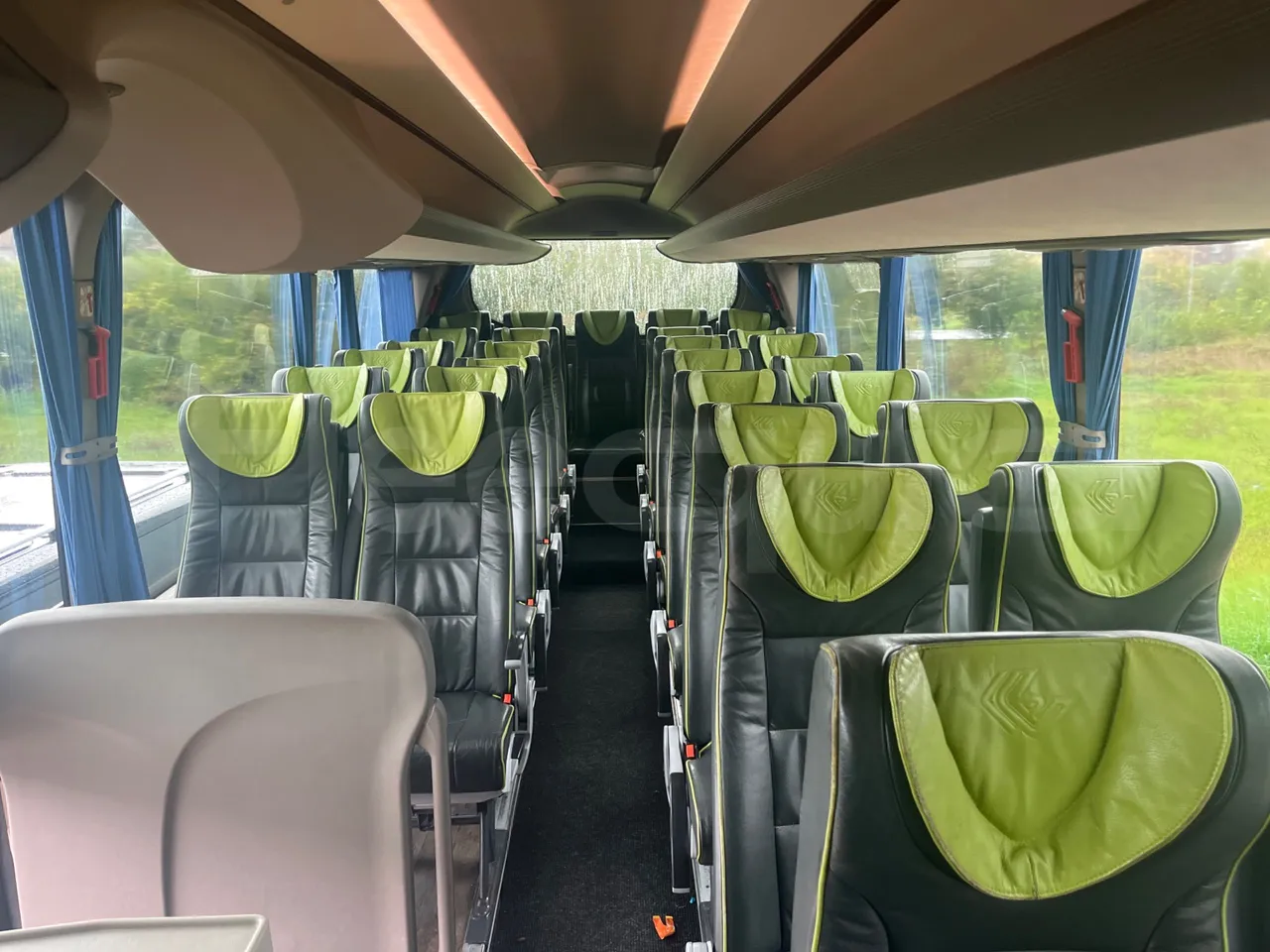 Iveco Magelys SFR2XX - Euro6 - 12,83m - 294kw - reverse view middle aisle