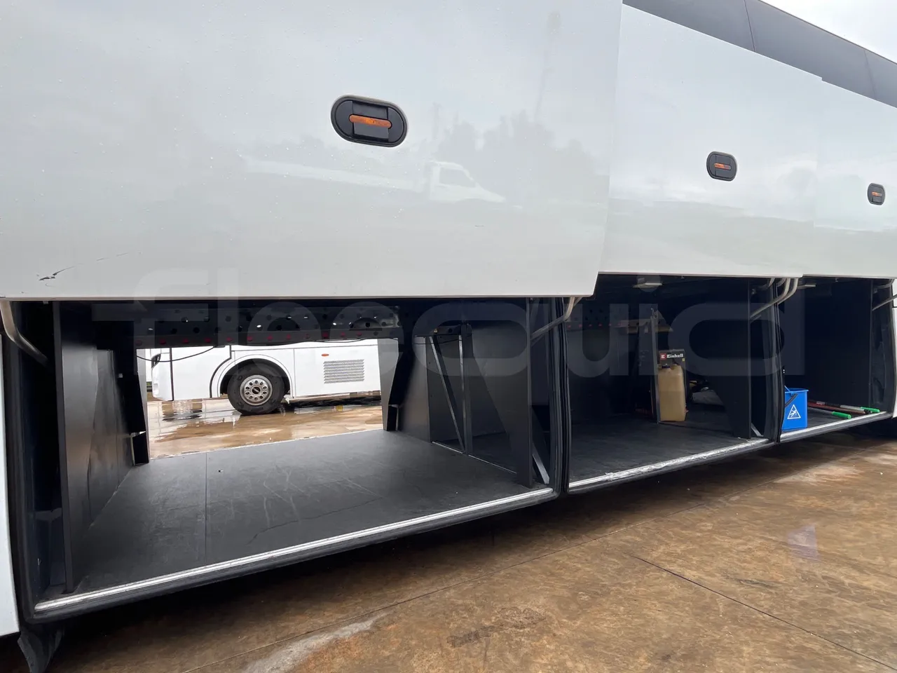 Iveco Magelys SFR2XX - Euro6 - 12,83m - 294kw - internal frame rust check