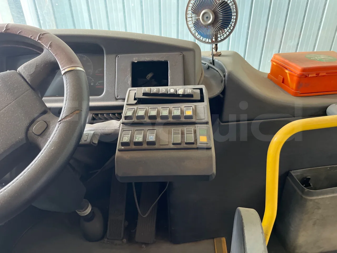 Volvo Urbis B9TL/ Euro 4 - 193 Kw - 12 Mt - onboard devices 1