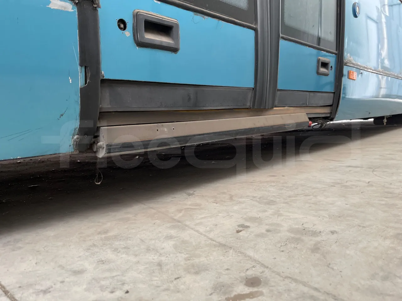 Volvo Urbis B9TL/ Euro 4 - 193 Kw - 12 Mt - platform open photo