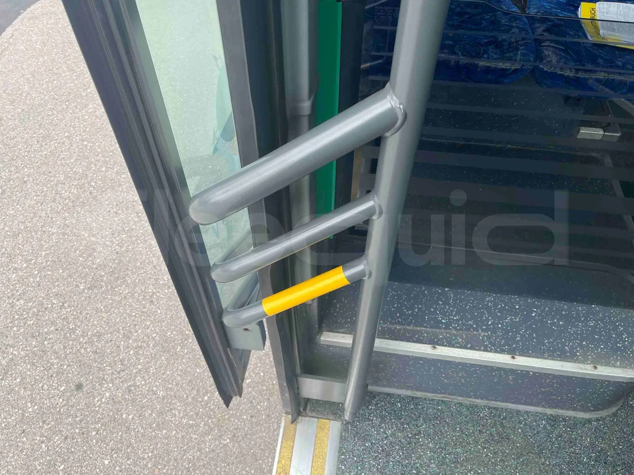 Mercedes-Benz Citaro O 530 LE - Euro 5 - 220 kW - 12.040 mt - door mechanism photo