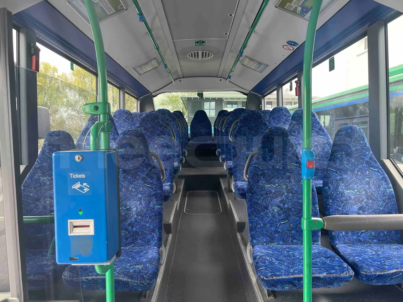 Mercedes-Benz Citaro O 530 LE - Euro 5 - 220 kW - 12.040 mt - reverse view middle aisle