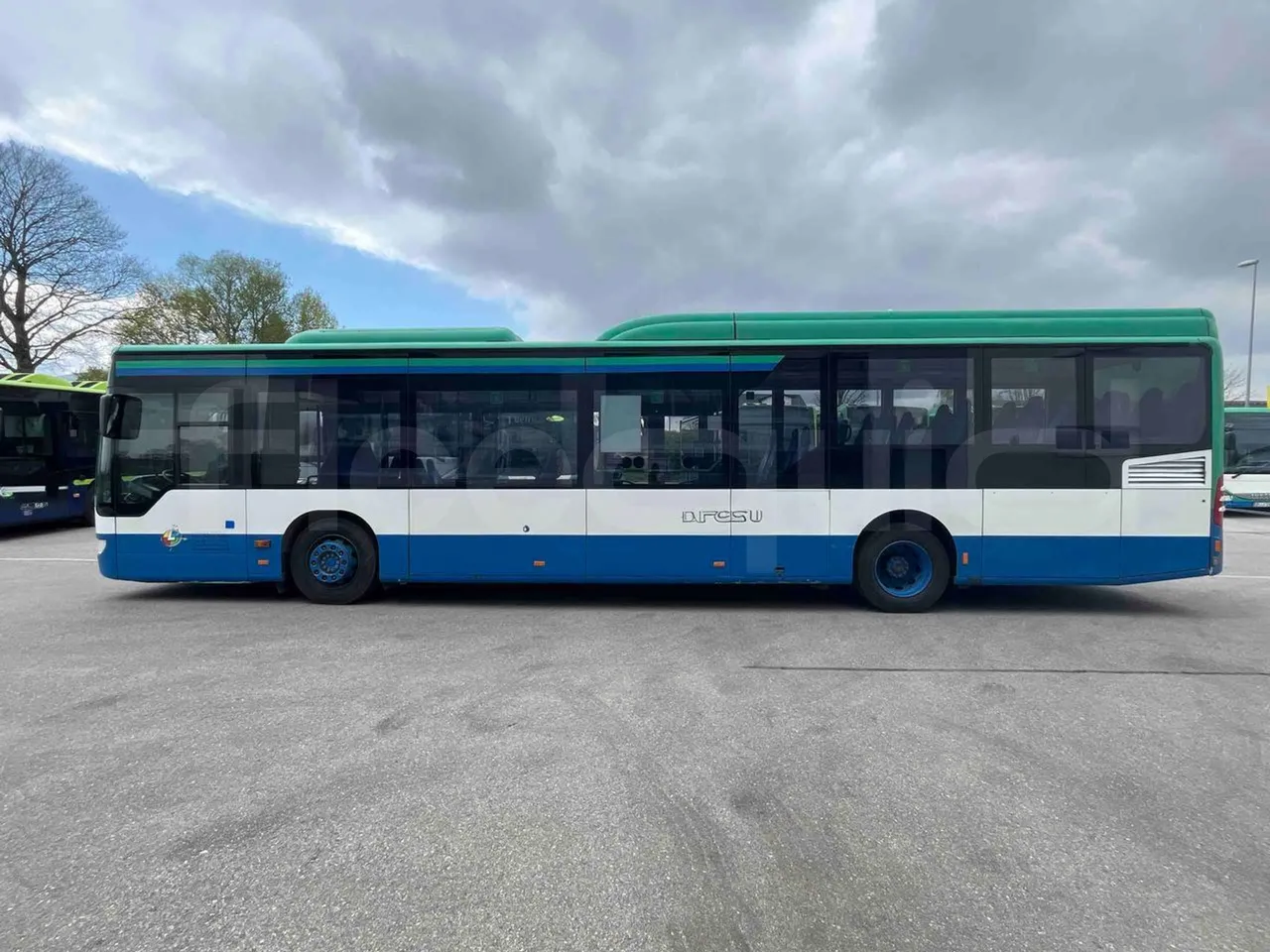 Mercedes-Benz Citaro O 530 LE - Euro 5 - 220 kW - 12.040 mt - left side photo