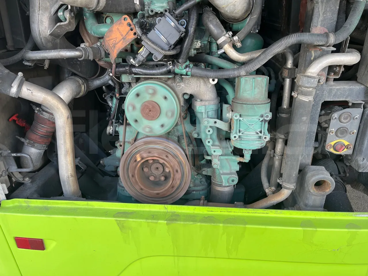 Volvo G891H L291LH24J8100 / Euro 6 - 177 Kw - 18.750 Mt - air conditioning compressor