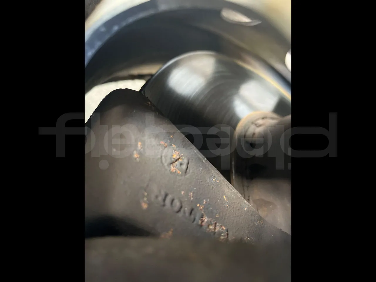 Volvo G891H L291LH24J8100 / Euro 6 - 177 Kw - 18.750 Mt - front discs right