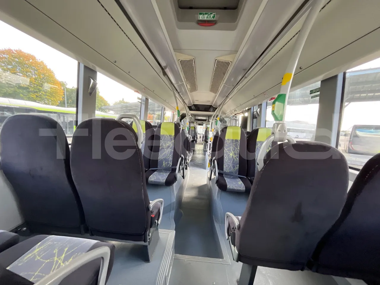 Volvo G891H L291LH24J8100 / Euro 6 - 177 Kw - 18.750 Mt - forward view all seats last row height