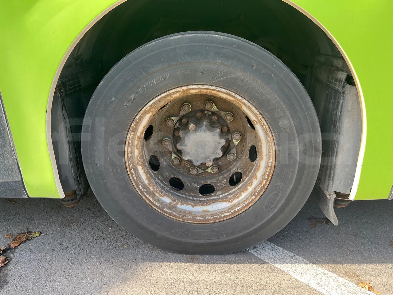 Volvo G891H L291LH24J8100 / Euro 6 - 177 Kw - 18.750 Mt - rear left tire photo