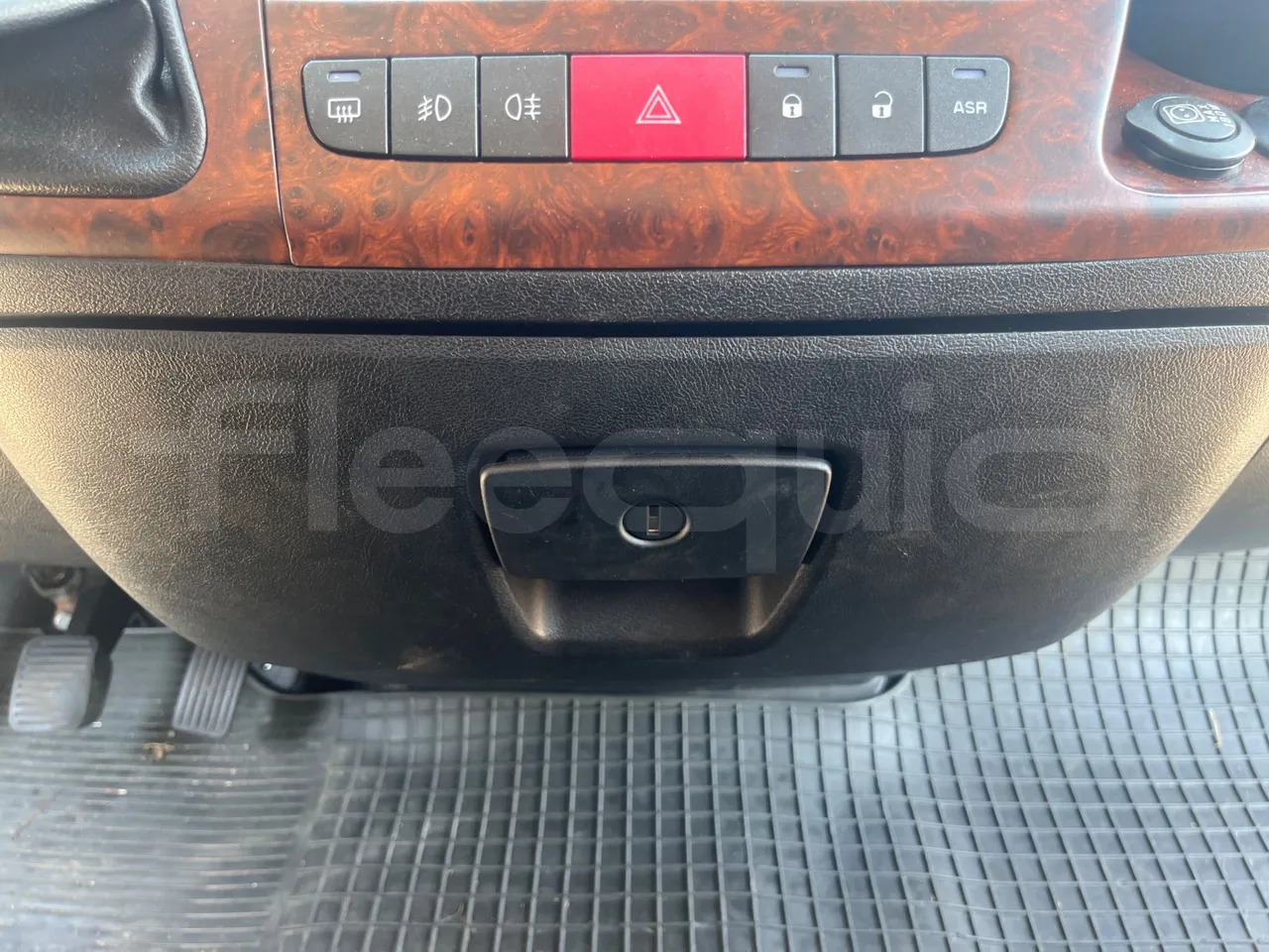 Fiat Ducato 250AMMPA/ Euro 5 - 96 Kw - 4.963 Mt - radio accessories photo