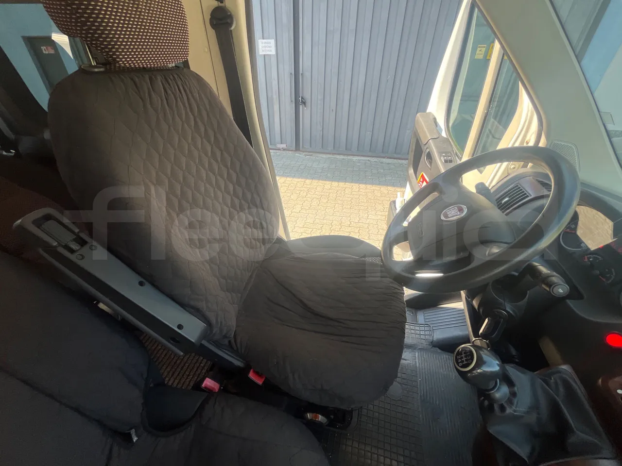 Fiat Ducato 250AMMPA/ Euro 5 - 96 Kw - 4.963 Mt - driver's seat photo (mandatory for bus to scrap)