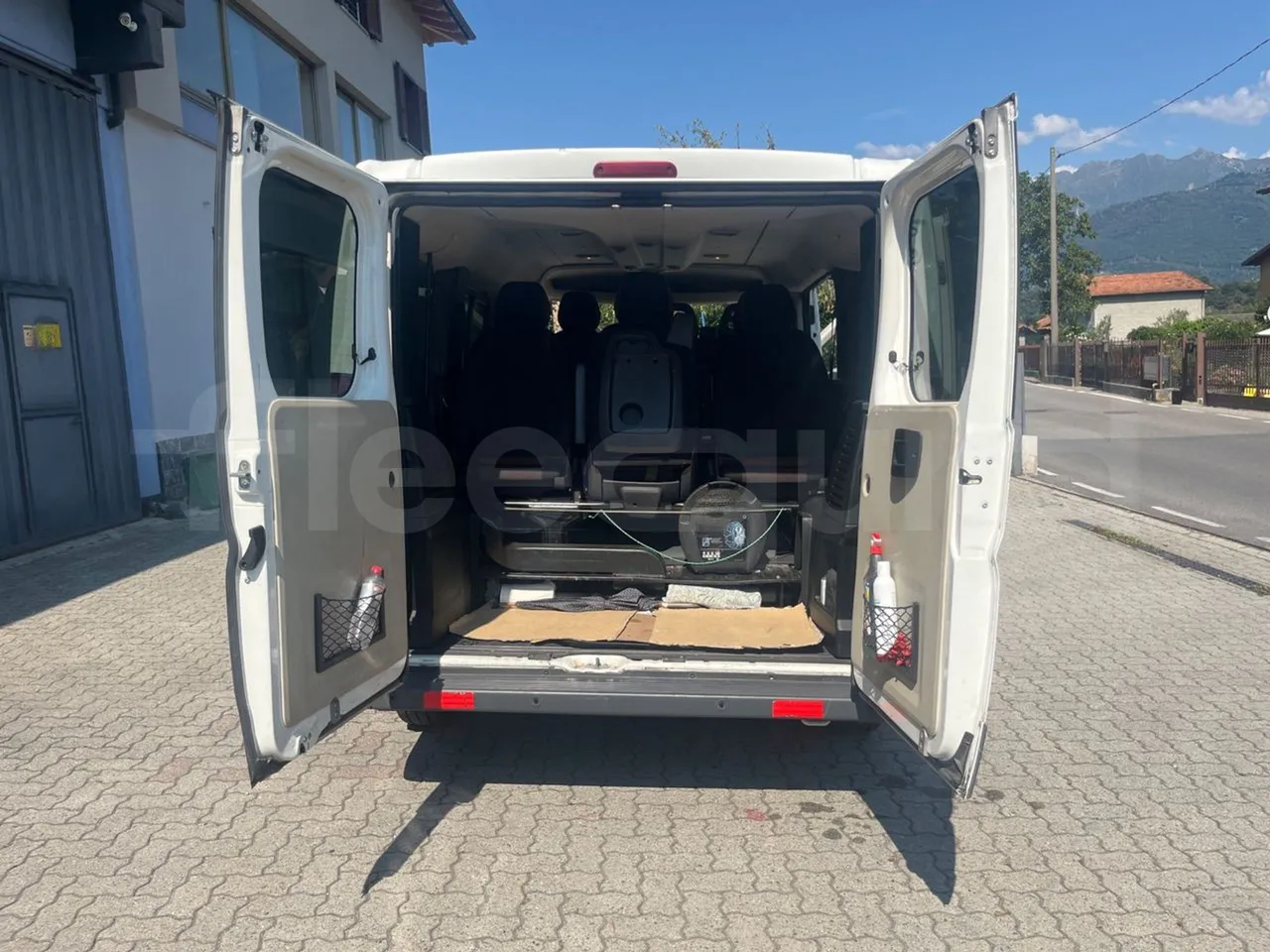 Fiat Ducato 250AMMPA/ Euro 5 - 96 Kw - 4.963 Mt - right side doors closed