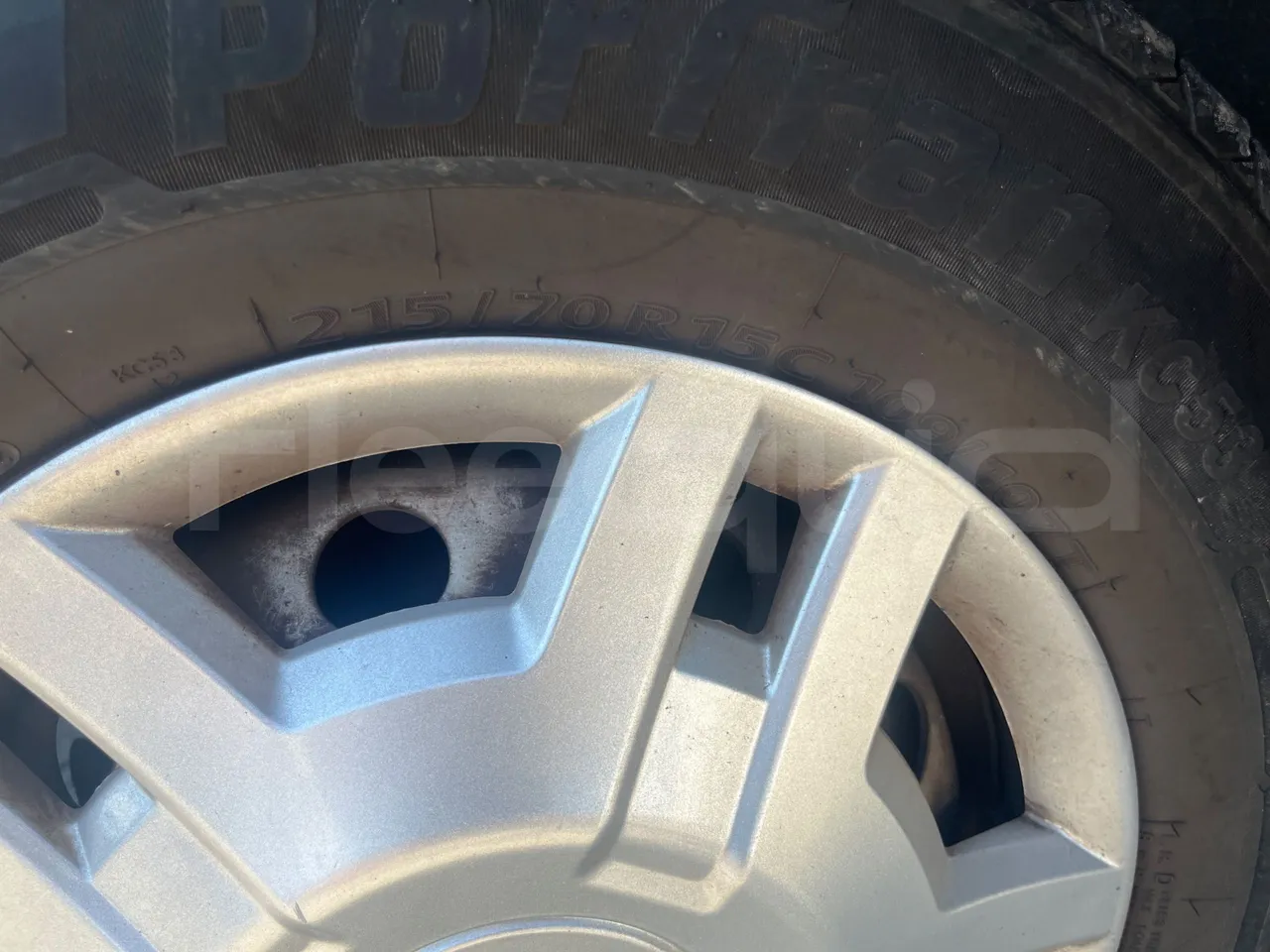 Fiat Ducato 250AMMPA/ Euro 5 - 96 Kw - 4.963 Mt - front left tire measurements