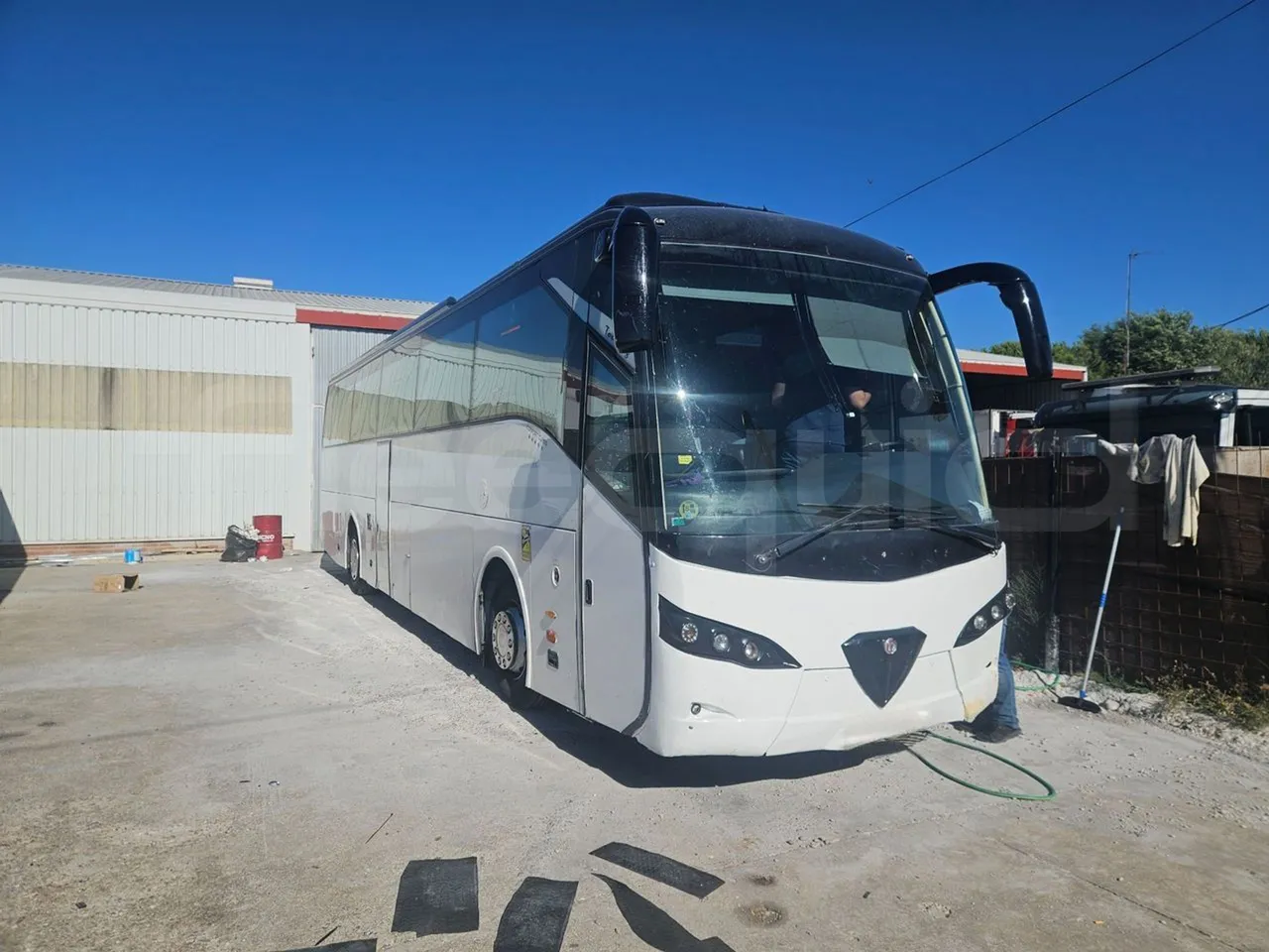 Man 18.463 HOCL Ratio - EUR4/338Kw/12.92Mt - 3/4 front right doors (mandatory for bus to scrap)