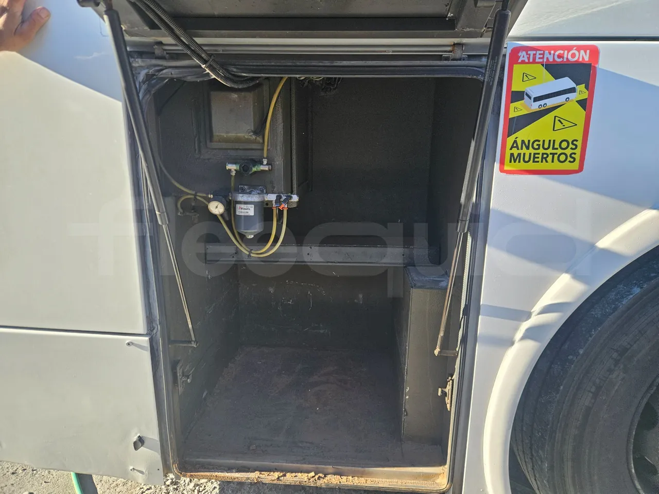 Man 18.463 HOCL Ratio - EUR4/338Kw/12.92Mt - external compartments photo