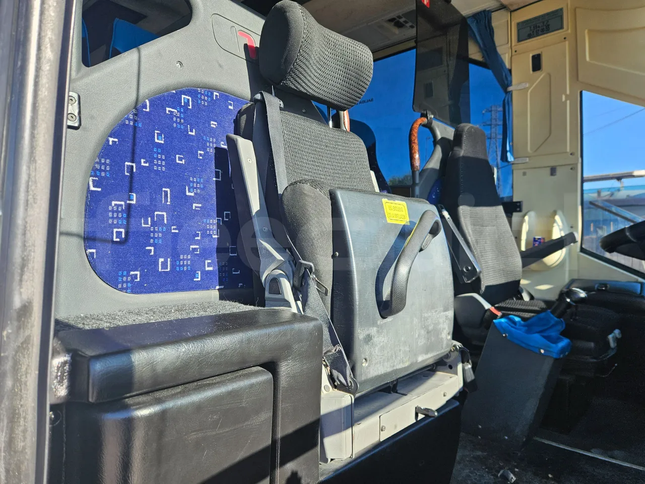 Man 18.463 HOCL Ratio - EUR4/338Kw/12.92Mt - hostess seat photo