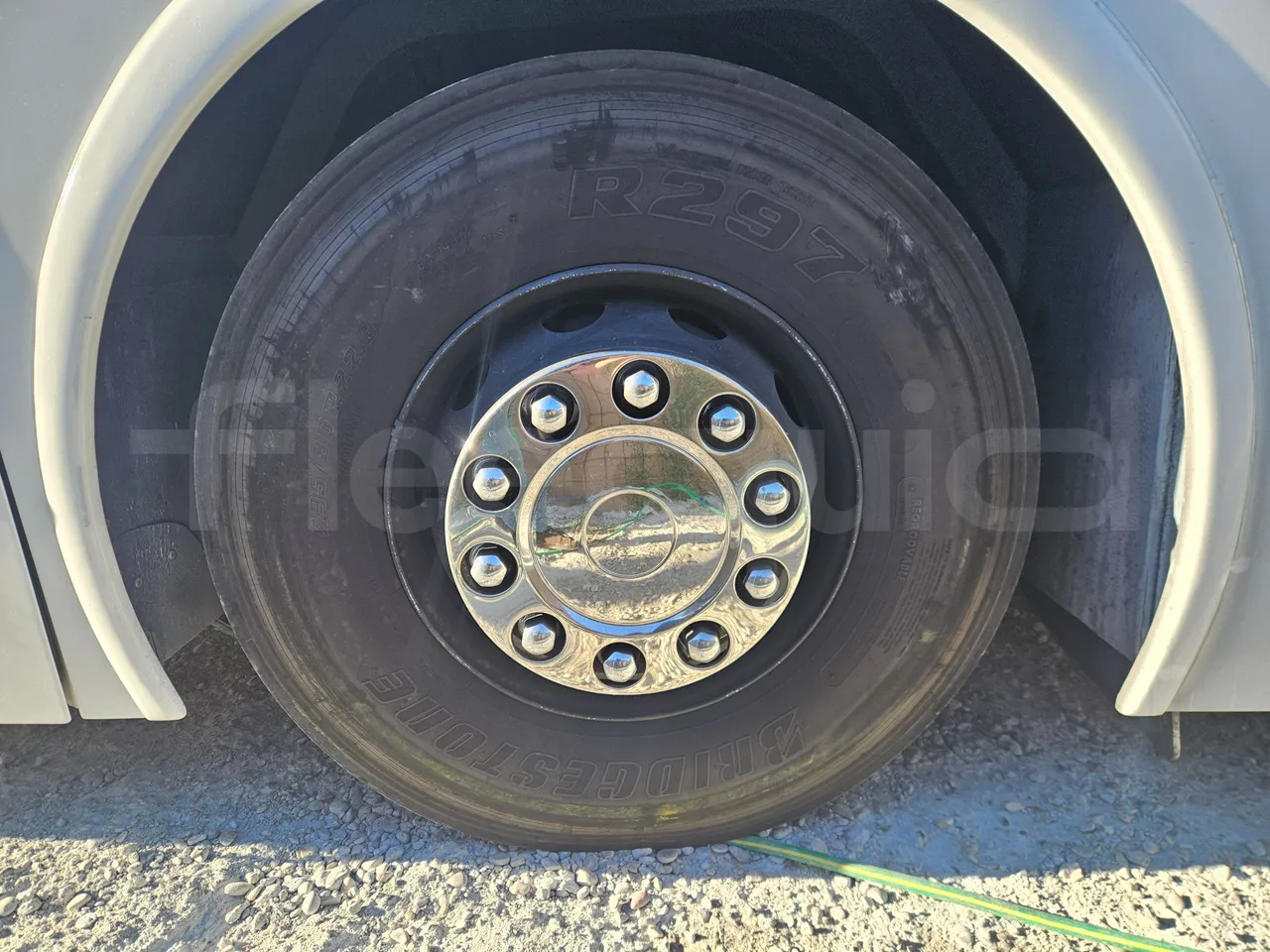 Man 18.463 HOCL Ratio - EUR4/338Kw/12.92Mt - rear left tire photo