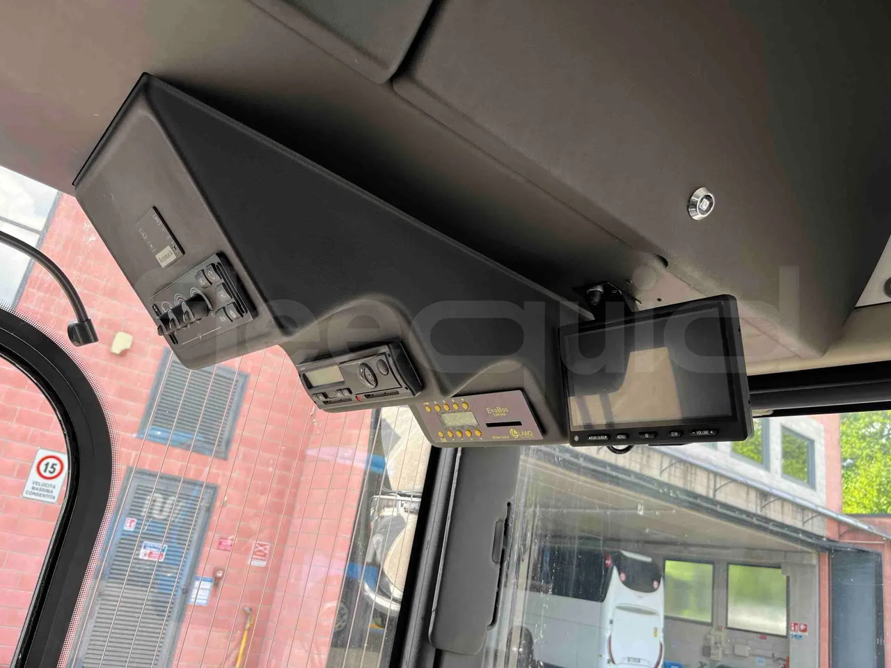 Solaris Urbino - onboard devices 1