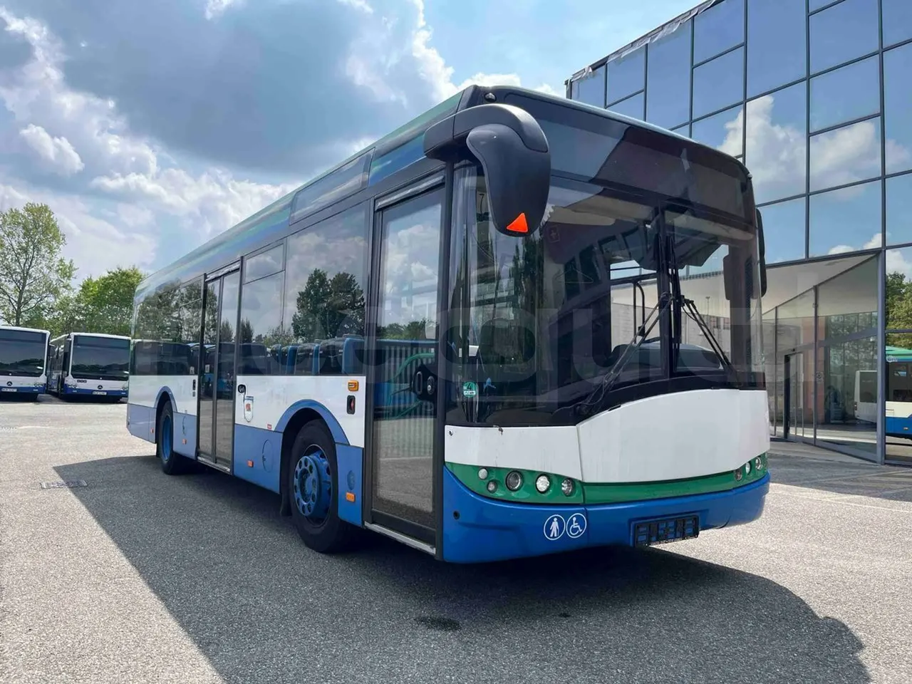 Solaris Urbino - Base cover photo