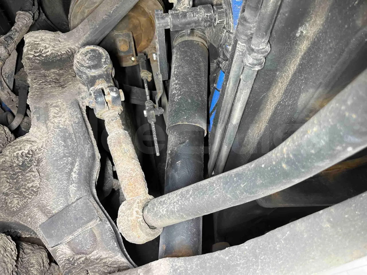 Solaris Urbino - front shock absorbers left