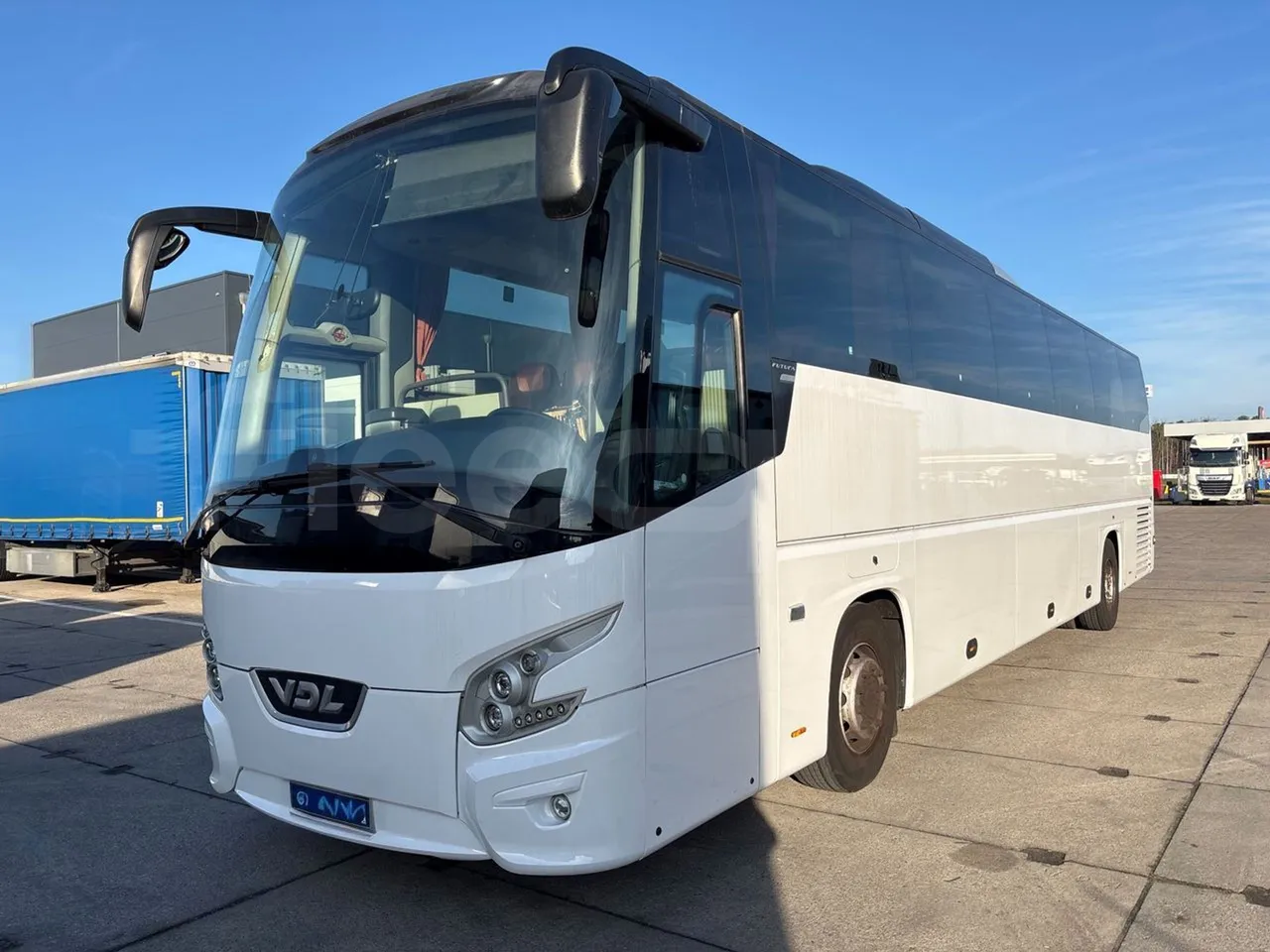 Vdl Futura FHD2 129/300 - EUR6 - 300kW - 3/4 front left
