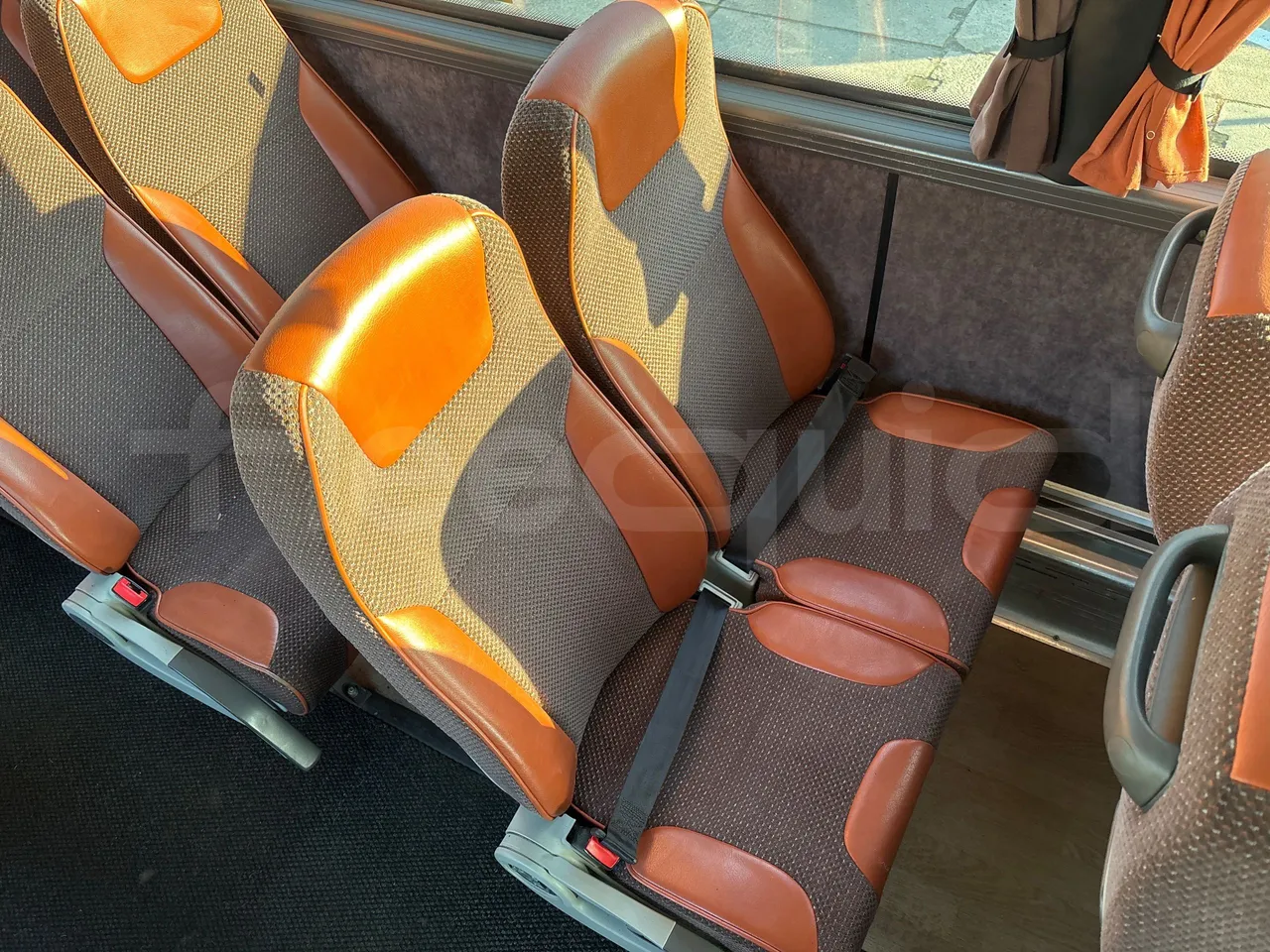 Vdl Futura FHD2 129/300 - EUR6 - 300kW - central seat safety belt