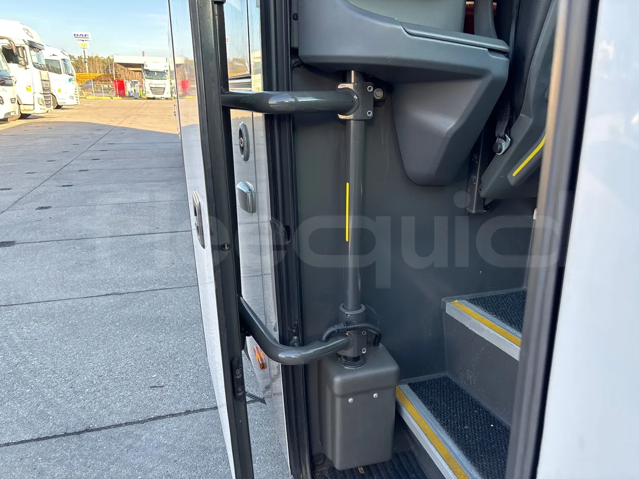 Vdl Futura FHD2 129/300 - EUR6 - 300kW - door mechanism photo