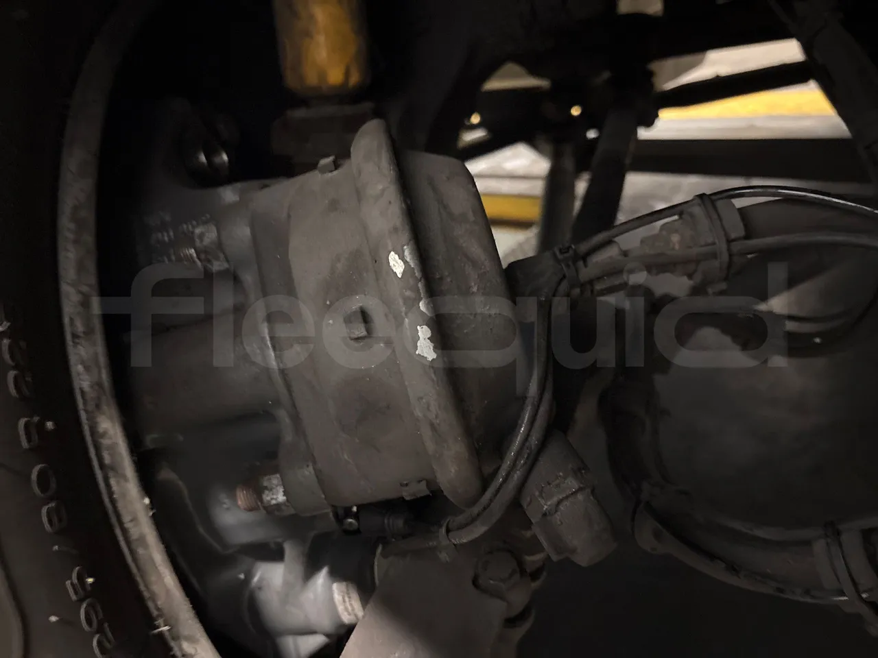 Vdl Futura FHD2 129/300 - EUR6 - 300kW - front brake calipers right