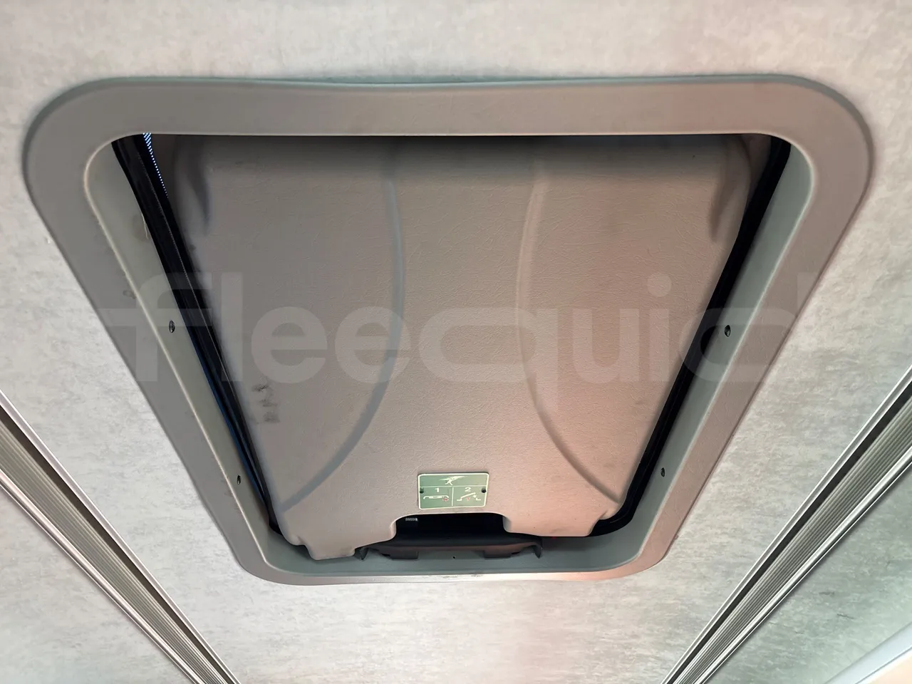Vdl Futura FHD2 129/300 - EUR6 - 300kW - roof hatch 2
