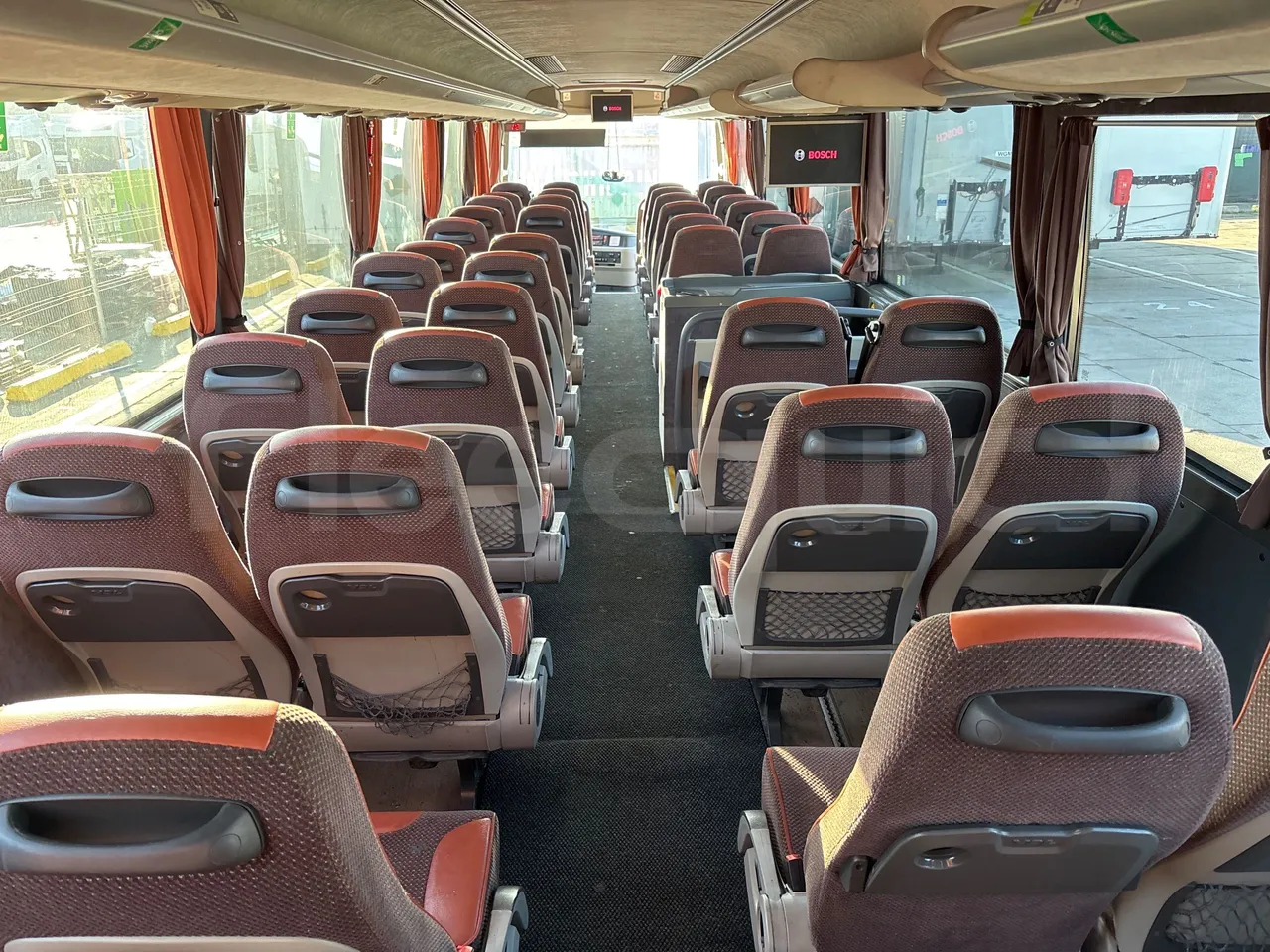 Vdl Futura FHD2 129/300 - EUR6 - 300kW - forward view all seats last row height