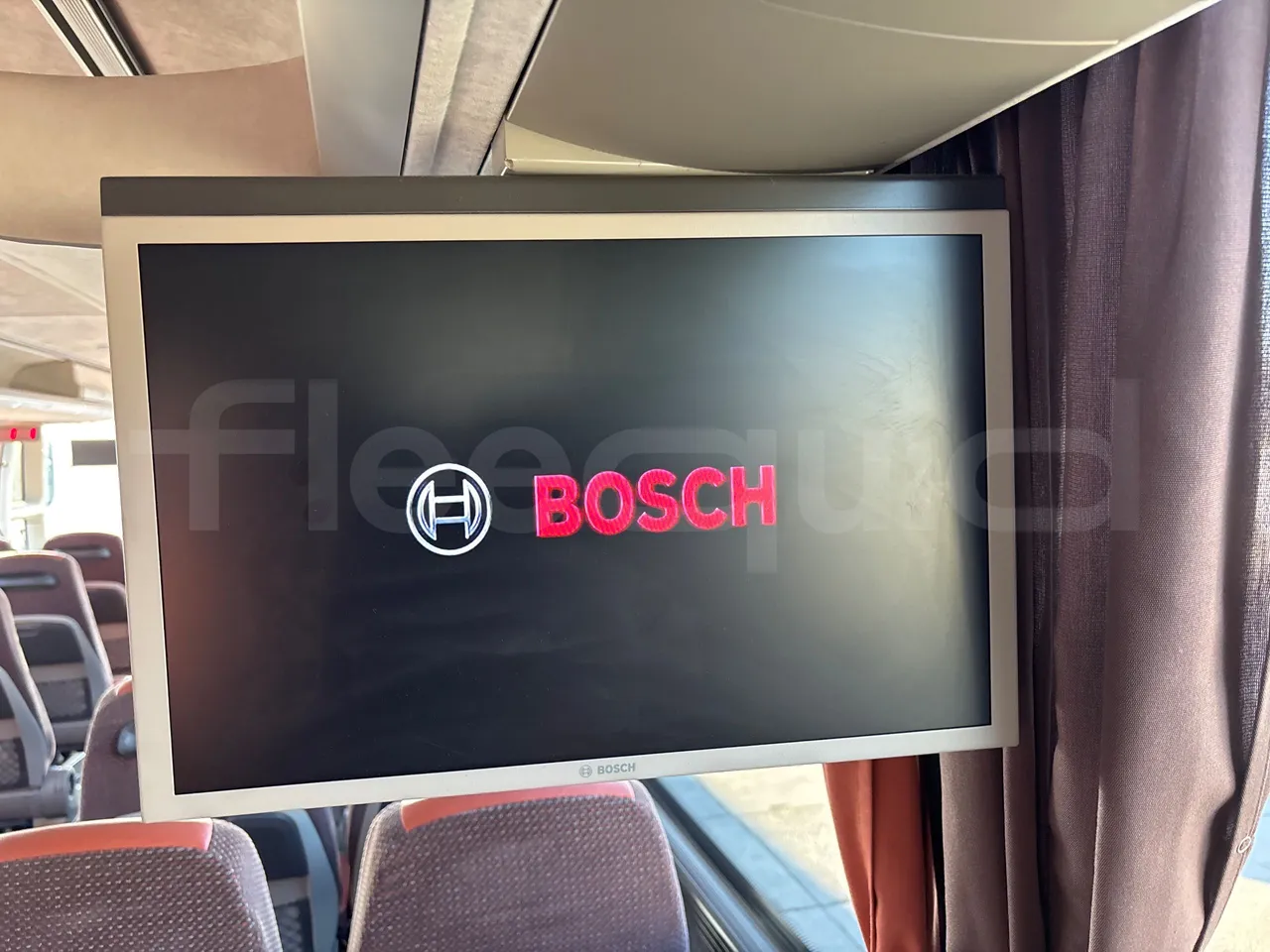 Vdl Futura FHD2 129/300 - EUR6 - 300kW - monitor detail photo