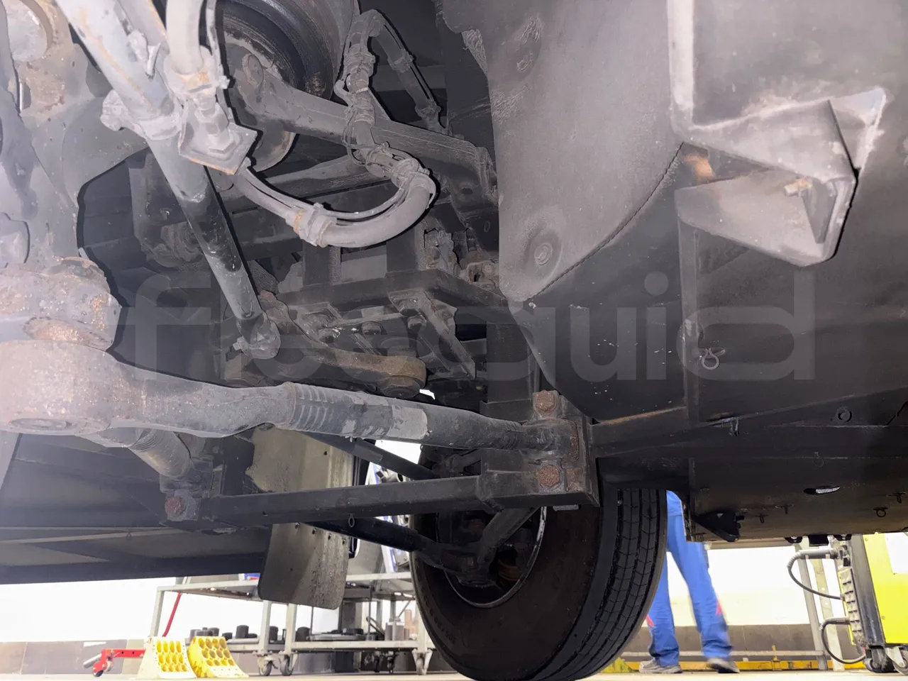 Vdl Futura FHD2 129/300 - EUR6 - 300kW - front axle right side