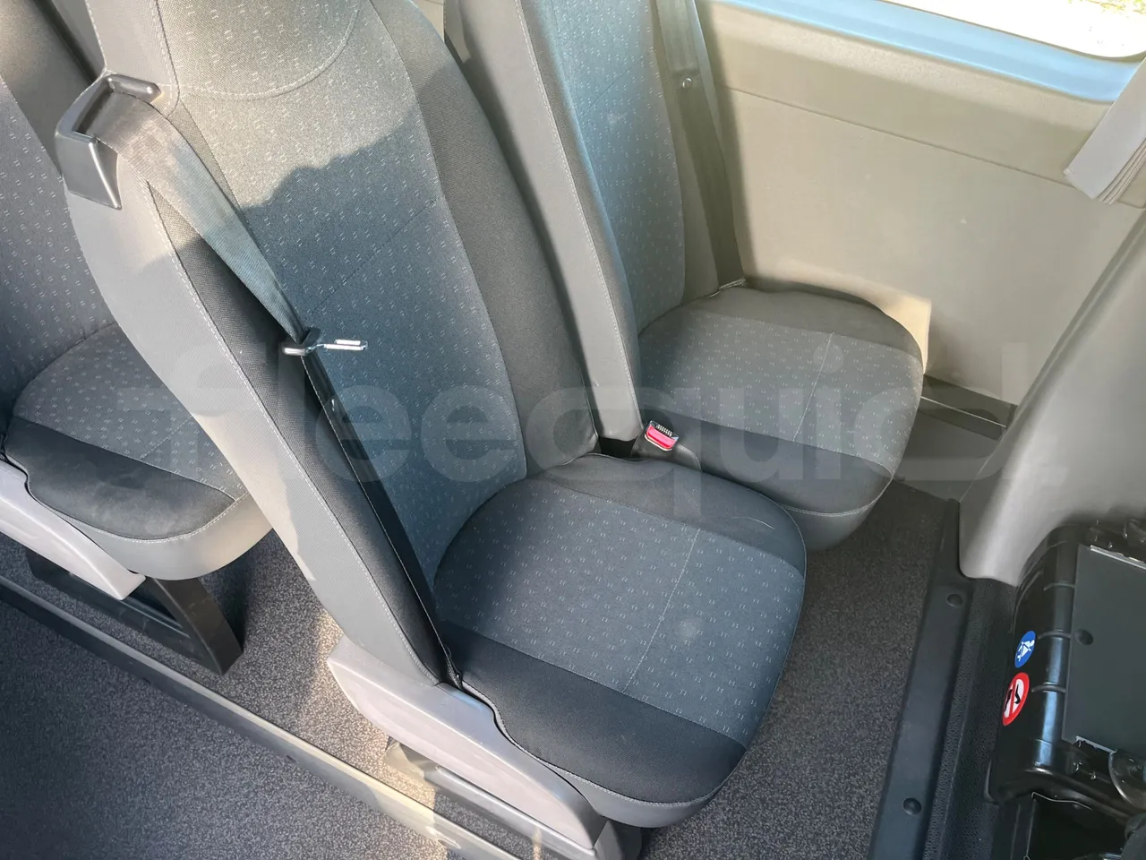 Opel Movano N4UE - 120 kwh - EURO5 - 6,198m - single seat detail