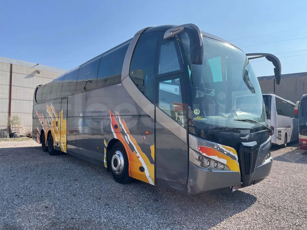 Scania Noge Titanium 12B6X2 - Euro 4 - 309 kW -  13.980 mt - 3/4 front right doors