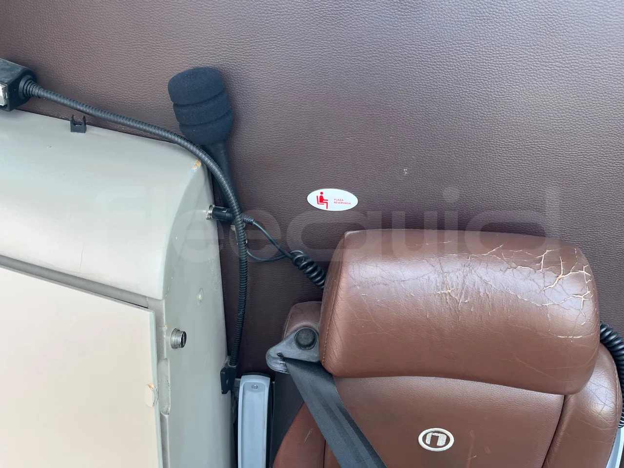 Scania Noge Titanium 12B6X2 - Euro 4 - 309 kW -  13.980 mt - hostes microphone accessories photo