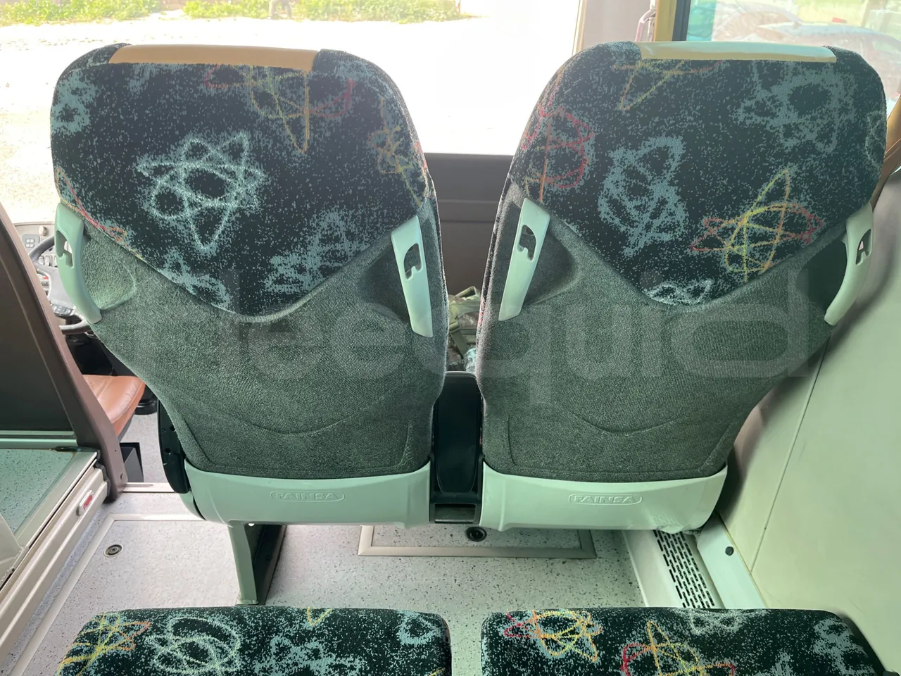 Scania Noge Titanium 12B6X2 - Euro 4 - 309 kW -  13.980 mt - mesh detail photo