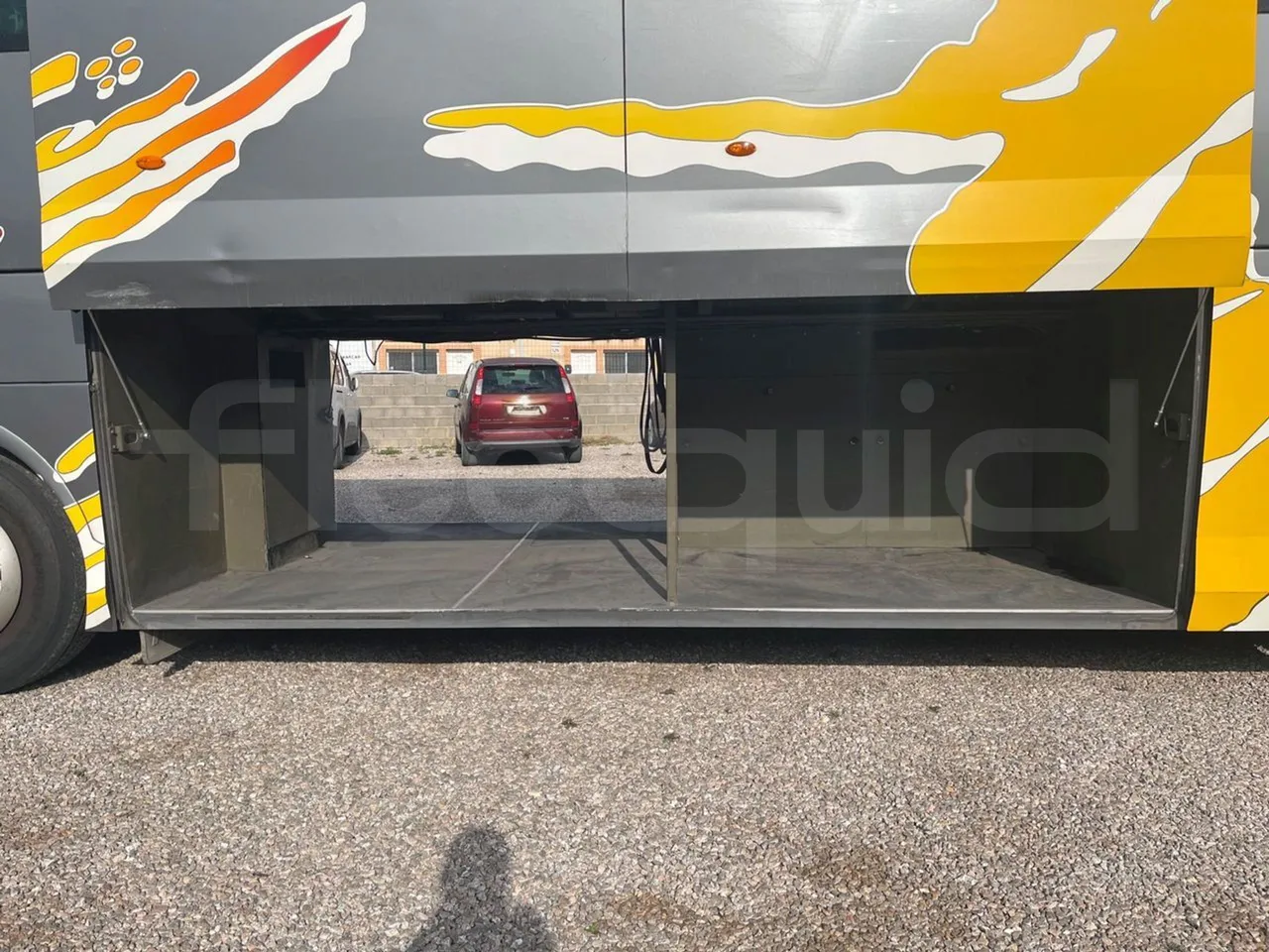 Scania Noge Titanium 12B6X2 - Euro 4 - 309 kW -  13.980 mt - luggage rack photo