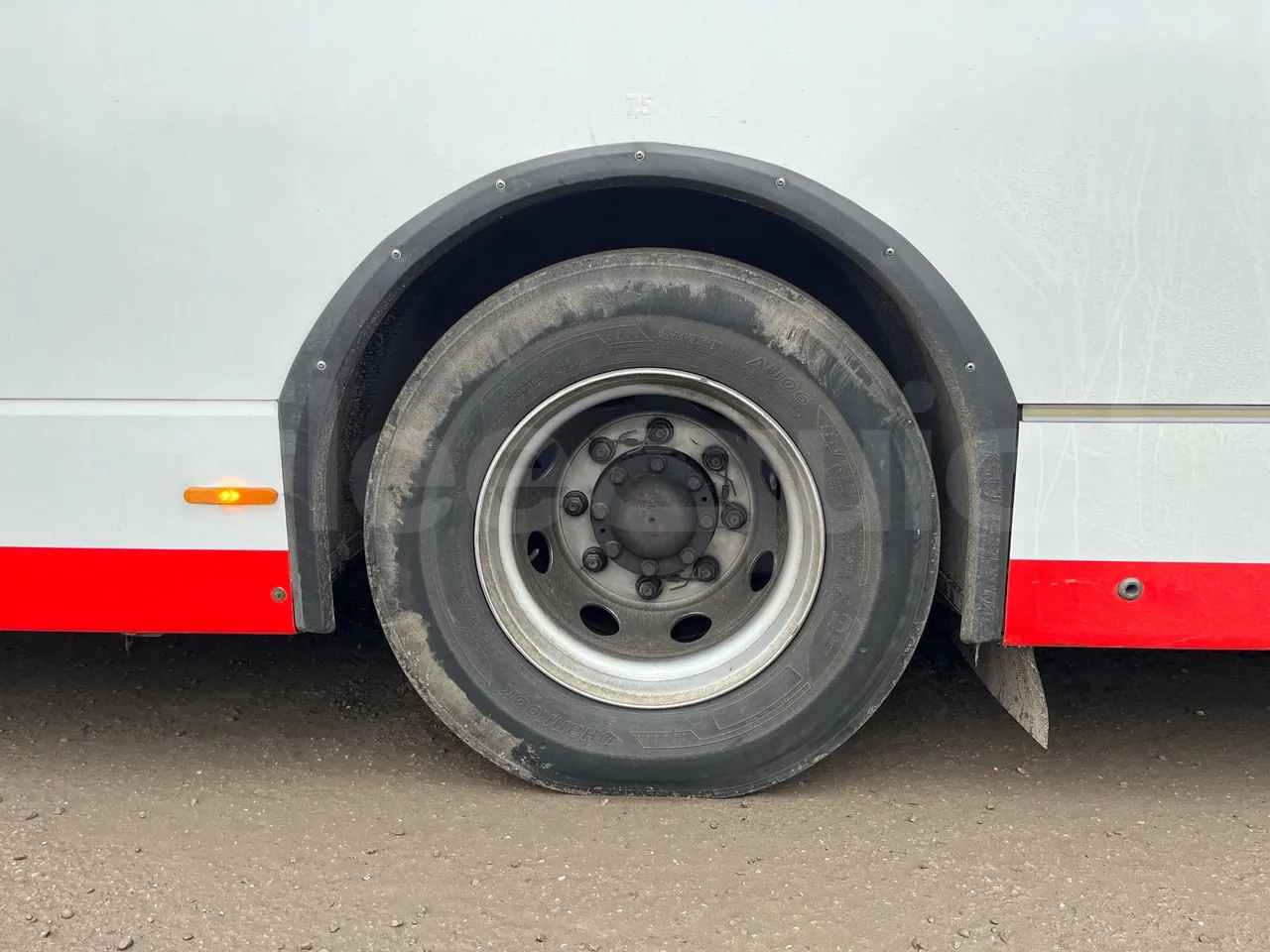 Vdl Citea LLE-120/255 405E1 - Euro6 - 182kW - 11.980mt - tread condition front tires left